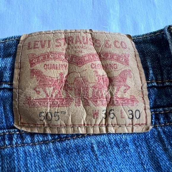 Levi’s 505 blue jeans mens size 36 x 30 - Picture 4 of 4